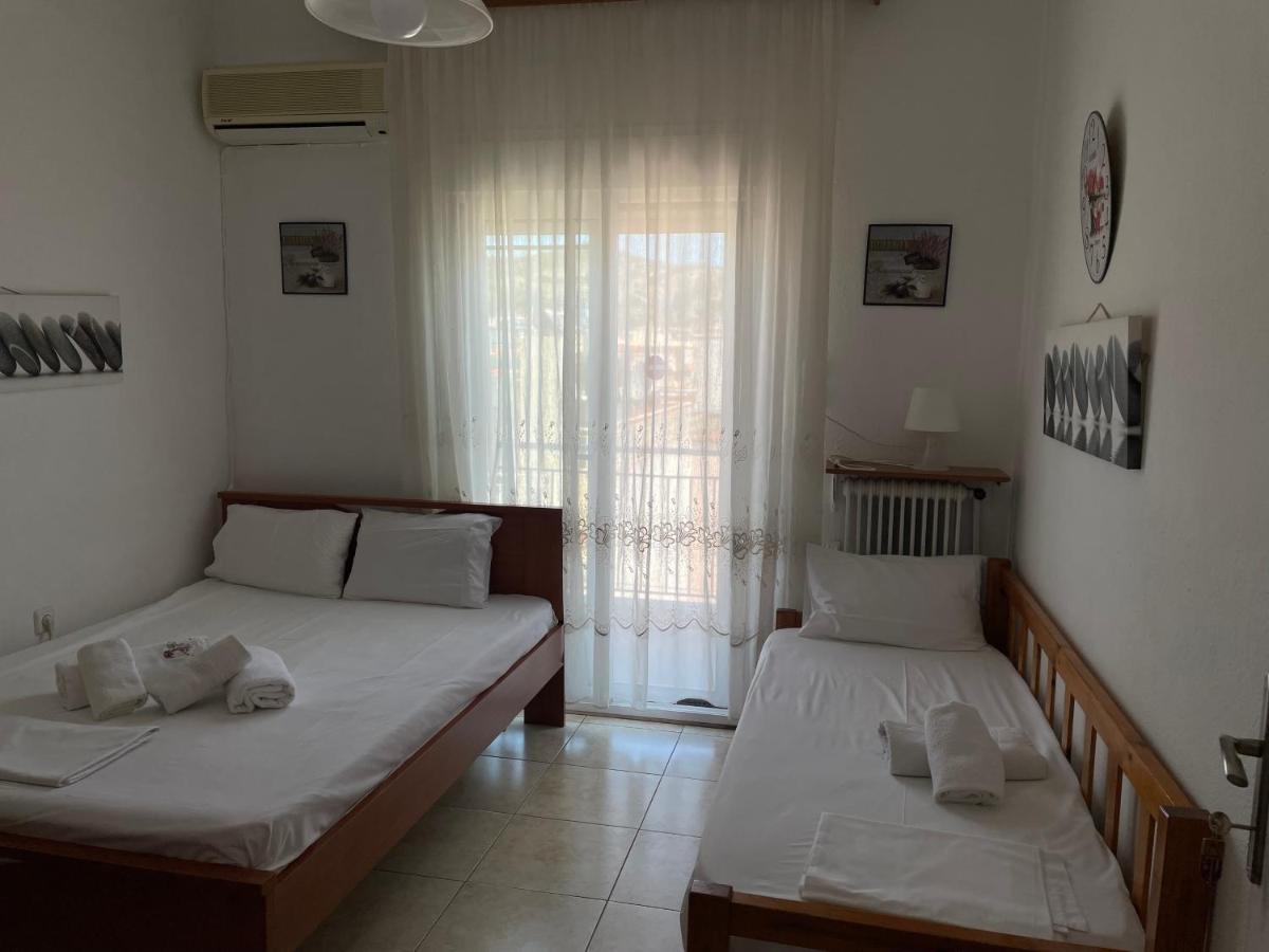 Nikos Rooms Неа-Перамос Екстер'єр фото